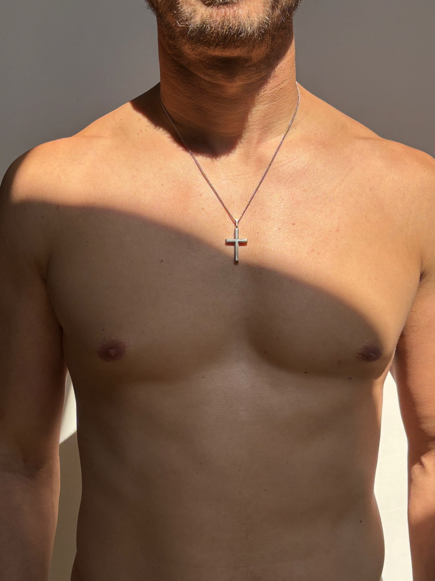 Cross Pendant Necklace | Silver